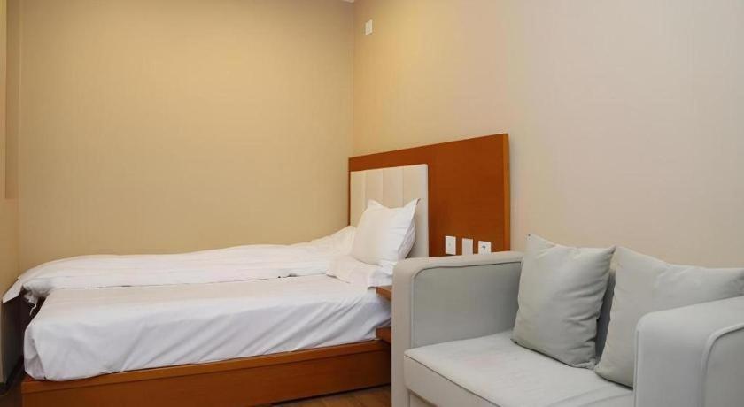 Beijing Yi Jia Hotel Kültér fotó